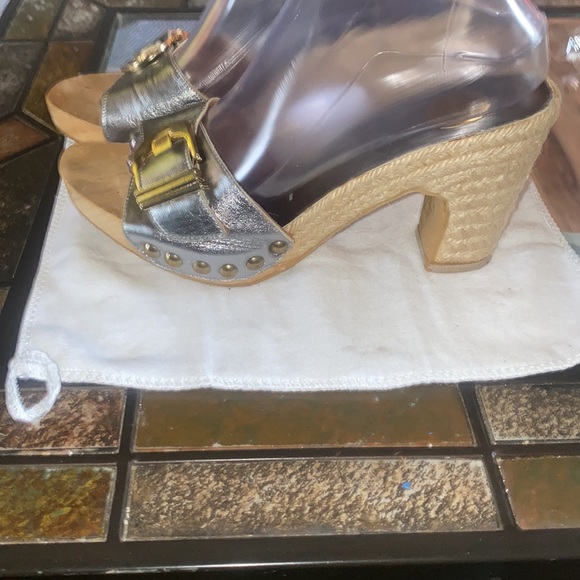 Ras - Picture 4 of 7